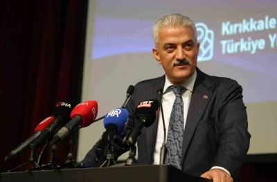 Kırıkkale Valisi Makas: &quot;Gençler, Türkiye Yüzyılı’nda büyük görev üstlenecek&quot;
