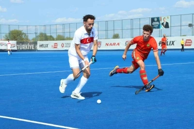 Kırklareli’nde Hokey Avrupa Şampiyonası nefes kesiyor

