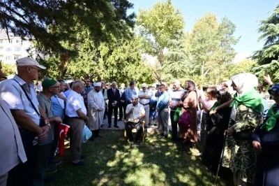 Kırklareli’nde umre yolcuları uğurlandı
