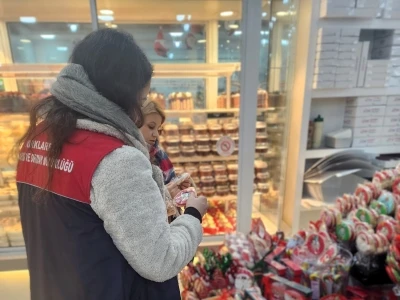 Kırklareli&rsquo;nde yılbaşı &ouml;ncesi gıda işletmelerine denetimler arttırıldı
