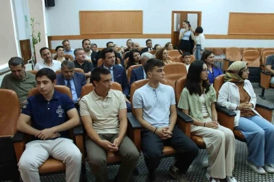 Kırklareli’nde YKS’de dereceye giren öğrencilere başarı belgesi verildi
