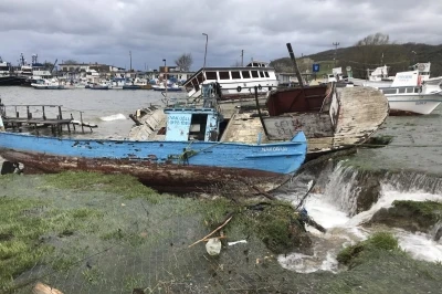 Kırklareli Valiliğinden fırtına uyarısı
