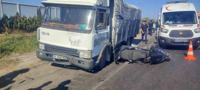 Kırmızı ışıkta feci kaza: 1 ölü, 1 yaralı
