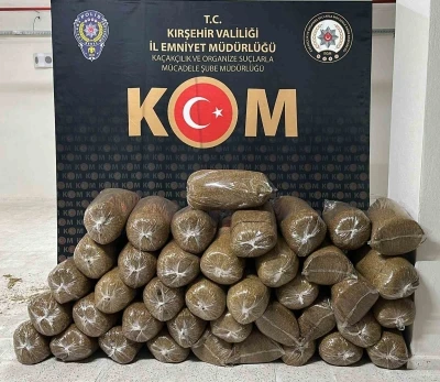 Kırşehir&rsquo;de 200 kilo ka&ccedil;ak t&uuml;t&uuml;n ele ge&ccedil;irildi
