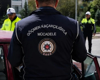 Kırşehir&rsquo;de 30 d&uuml;zensiz g&ouml;&ccedil;men yakalandı
