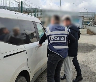 Kırşehir&rsquo;de dolandırıcılık operasyonu: 4 tutuklama