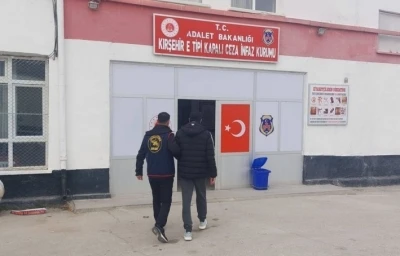 Kırşehir&rsquo;de hapis cezası bulunan şahıs JASAT tarafından yakalandı
