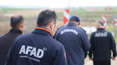 Kırşehir&rsquo;de kayıp şahıs termal kameralı dronlar ile aranıyor
