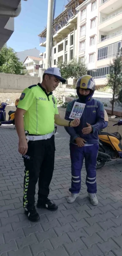 Kırşehir’de motokuryelere bilgilendirme faaliyeti
