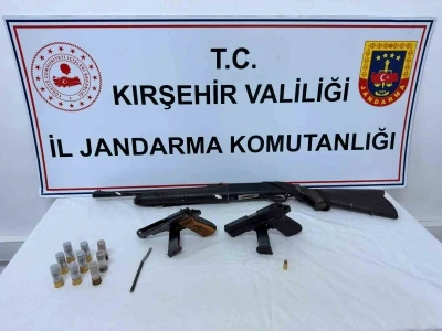 Kırşehir&rsquo;de ruhsatsız silah operasyonu
