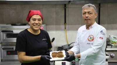 Kırşehir&rsquo;de soğuk havalara karşı asırlık lezzet: "Ahi helvası"
