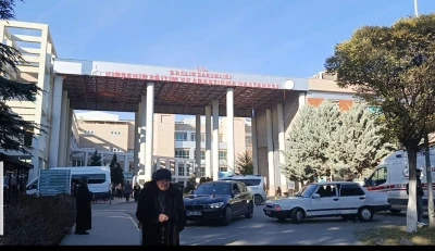 Kırşehir Eğitim ve Araştırma Hastanesi 2025 yılında 1 milyon 398 bin hastaya hizmet verdi
