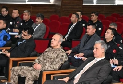 Kırşehir&rsquo;in g&uuml;venliği değerlendirildi
