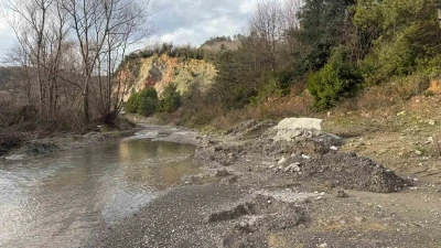 Kıyıcak Mahallesi Kavaklı Sokak&rsquo;ta &ccedil;amur isyanı; "&Ccedil;ığlığımızı duyun"
