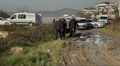 Kız arkadaşı tarafından &ccedil;alılıkların arasında &ouml;l&uuml; bulundu

