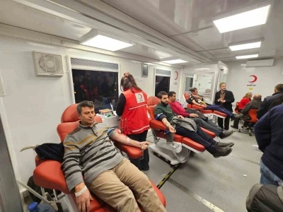 Kızılay&rsquo;dan Darende&rsquo;de kan bağışı kampanyası
