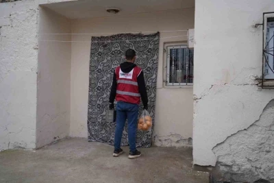 Kızılay&rsquo;dan g&uuml;nl&uuml;k bin kişiye sıcak yemek desteği
