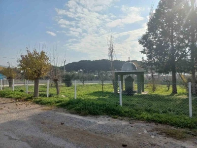 Kızılcapınar Camii&rsquo;nin &ccedil;evre d&uuml;zenlemesi tamamlandı
