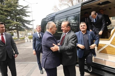 KKTC Başbakan Yardımcısı Ataoğlu: "Farklı &uuml;lkelere gitmek yerine kendi adamızı ziyaret edin"

