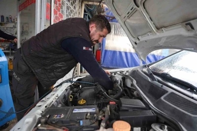Klima ustasından s&uuml;r&uuml;c&uuml;lere uyarı: 2 bin liralık masraftan ka&ccedil;ıp 30 bin lira masrafa girmeyin
