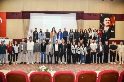 KMÜ’de &quot;Öğrencilik Hayatında Spor ve Tekvando&quot; etkinliği düzenlendi
