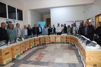 KO-MEK arıcılığın tüm inceliklerini öğretiyor
