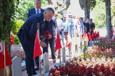 Kocaeli&rsquo;de 15 Temmuz şehitleri dualarla anıldı
