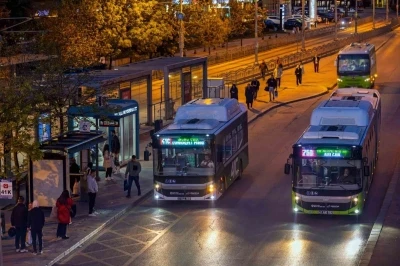 Kocaeli&rsquo;de 4 yeni hatla 24 saat ulaşım d&ouml;nemi başlıyor
