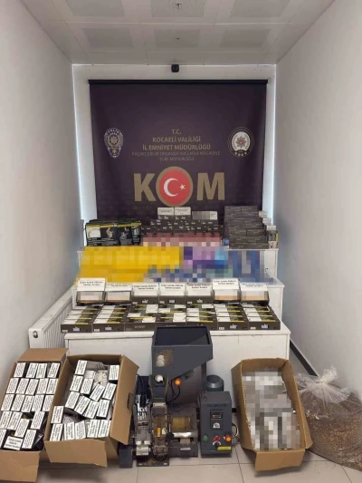 Kocaeli&rsquo;de 8 adrese eş zamanlı baskın: 1 ton 160 kilo t&uuml;t&uuml;n ele ge&ccedil;irildi
