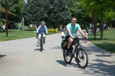 Kocaeli&rsquo;de bayramda iki farklı mevsim
