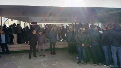 Kocaeli&rsquo;de forkliftin altında kalan iş&ccedil;i son yolculuğuna uğurlandı
