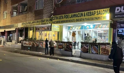 Kocaeli&rsquo;de kebap&ccedil;ıya silahlı saldırının g&ouml;r&uuml;nt&uuml;leri ortaya &ccedil;ıktı
