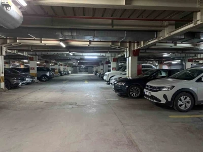 Kocaeli&rsquo;de otoparkta &ccedil;ıkan kavgada arkadaşını &ouml;ld&uuml;ren zanlı tutuklandı
