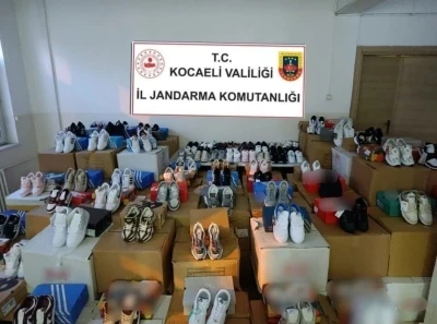 Kocaeli&rsquo;de sahte ayakkabı operasyonu
