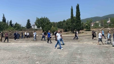 Kocaeli&rsquo;de tır parkı gerginliği: Vatandaşlar projeye tepkili
