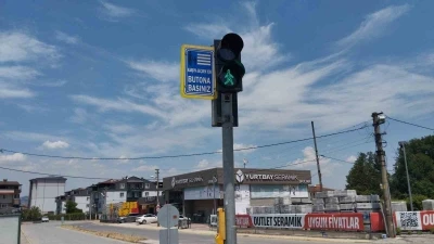 Kocaeli&rsquo;de trafik g&uuml;venliği i&ccedil;in 269 kavşakta 7/24 sinyalizasyon takibi
