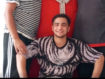 Kocaeli&rsquo;de trib&uuml;nden d&uuml;şen gen&ccedil; taraftar hayatını kaybetti
