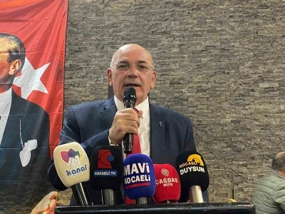 Kocaeli Esnaf ve Sanatkarlar Odası&rsquo;nda Kadir Durmuş g&uuml;ven tazeledi
