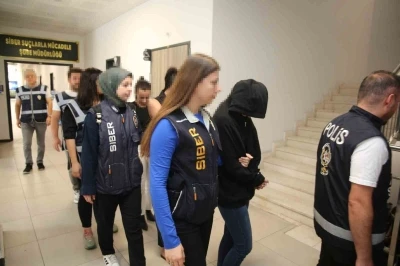Kocaeli merkezli 16 ilde dolandırıcılık operasyonu: 24 tutuklama
