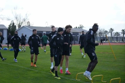 Kocaelispor, Samsunspor ma&ccedil;ı hazırlıklarına başladı
