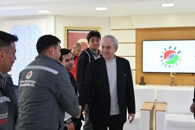 Kocag&ouml;z&rsquo;den belediyedeki sezonluk iş&ccedil;ilere daimi iş m&uuml;jdesi
