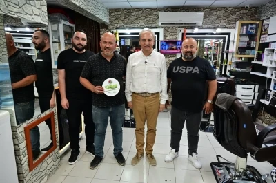Kocag&ouml;z, "Temizlik Kirletmemektir" kampanyasını K&uuml;lt&uuml;r Kafeler Caddesi esnafına tanıttı
