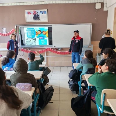 Koçarlı’da öğrencilere balık tüketiminin önemi anlatıldı
