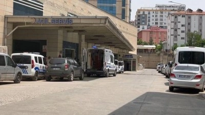 Kocası il dışındaydı, 2 &ccedil;ocuk annesi vahşeti yaşadı!