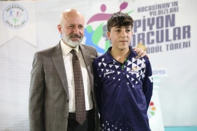 Kocasinan’ın gururu Kenan Eren Kahraman, uluslararası arenada fırtına gibi esti
