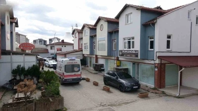Komşular ihbarda bulundu, polis &ccedil;ilingirle kapıyı a&ccedil;tı: G&uuml;nlerdir kayıp olan adam &ouml;l&uuml; bulundu
