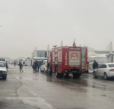 Konteyner kentte &ccedil;ıkan yangın korkuttu
