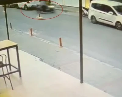 Kontrolden çıkan motosiklet duvara çarptı: 1 yaralı
