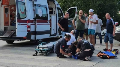 Kontrolden çıkan motosikletten düşen sürücü yaralandı
