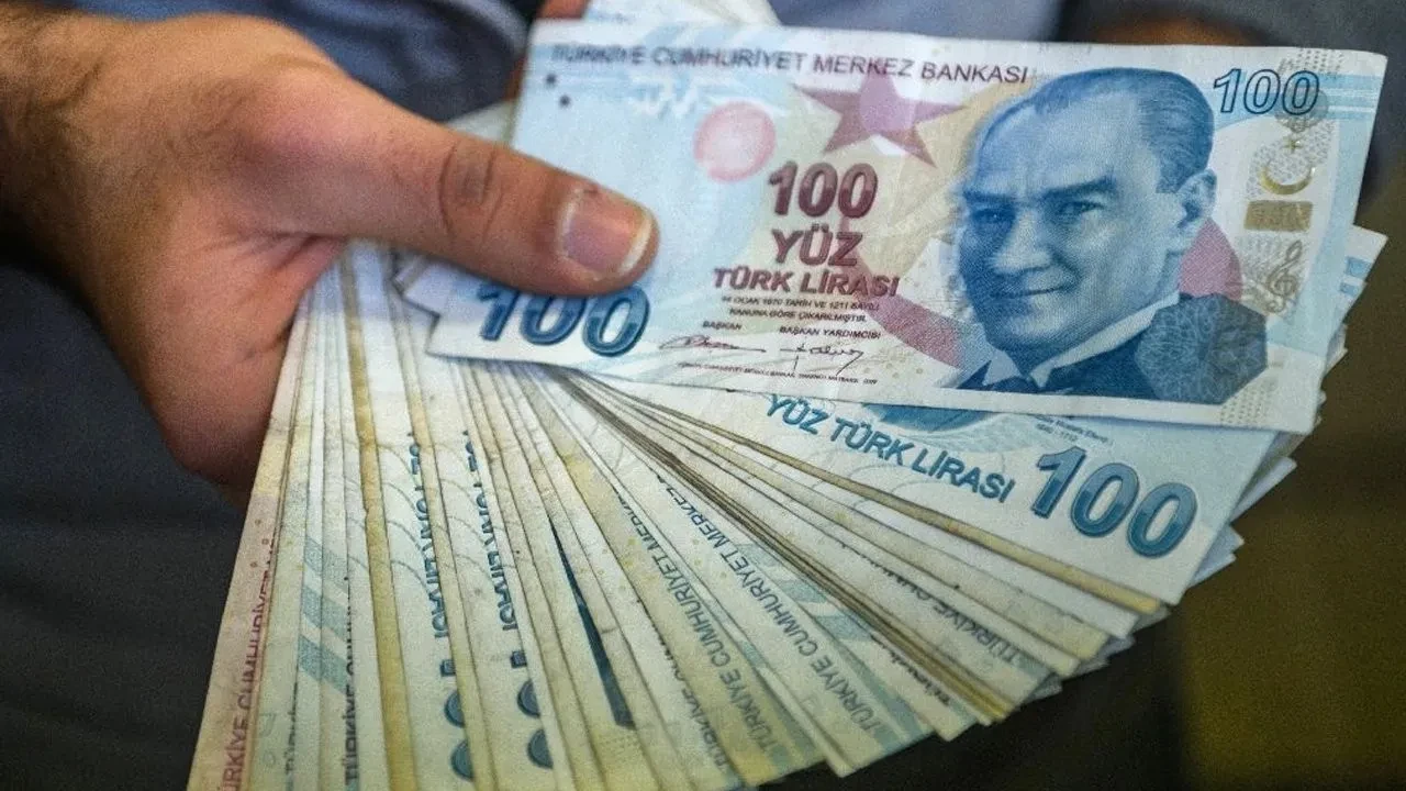 Konut ve Taşıt Kredilerinde Faizler D&uuml;şt&uuml; m&uuml;? Merkez Bankası Kararı Sonrası 500 Bin ve 1 Milyon TL&rsquo;nin Geri &Ouml;demesi
